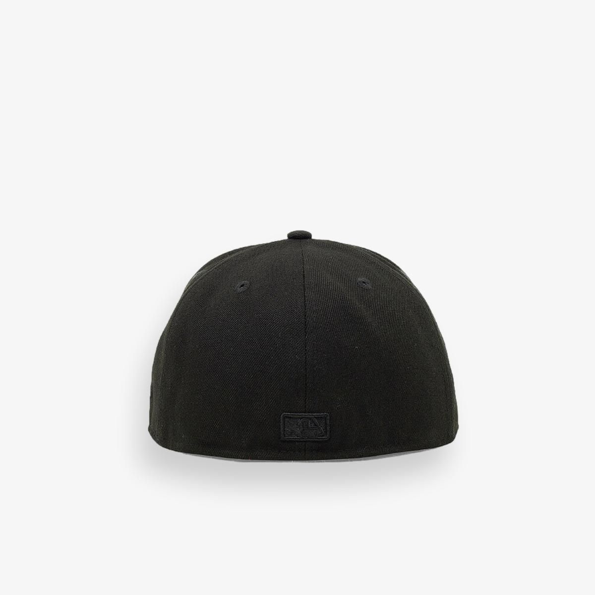 11591128-Men New York Yankees Mlb Basic 5950