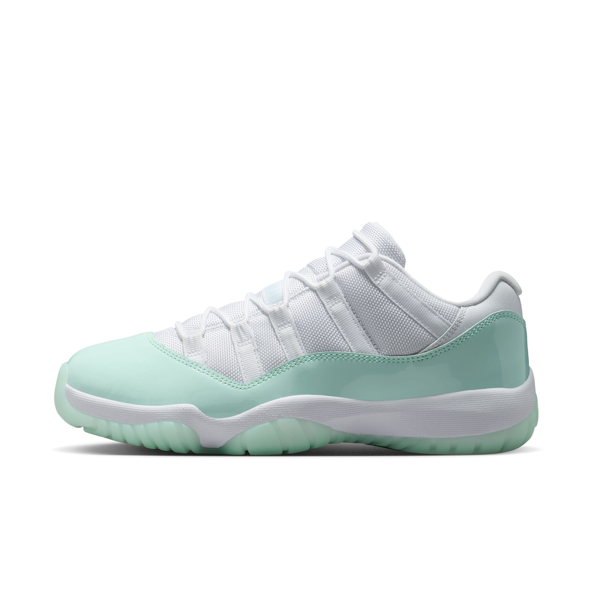 Jordan 11 Retro Low Igloo