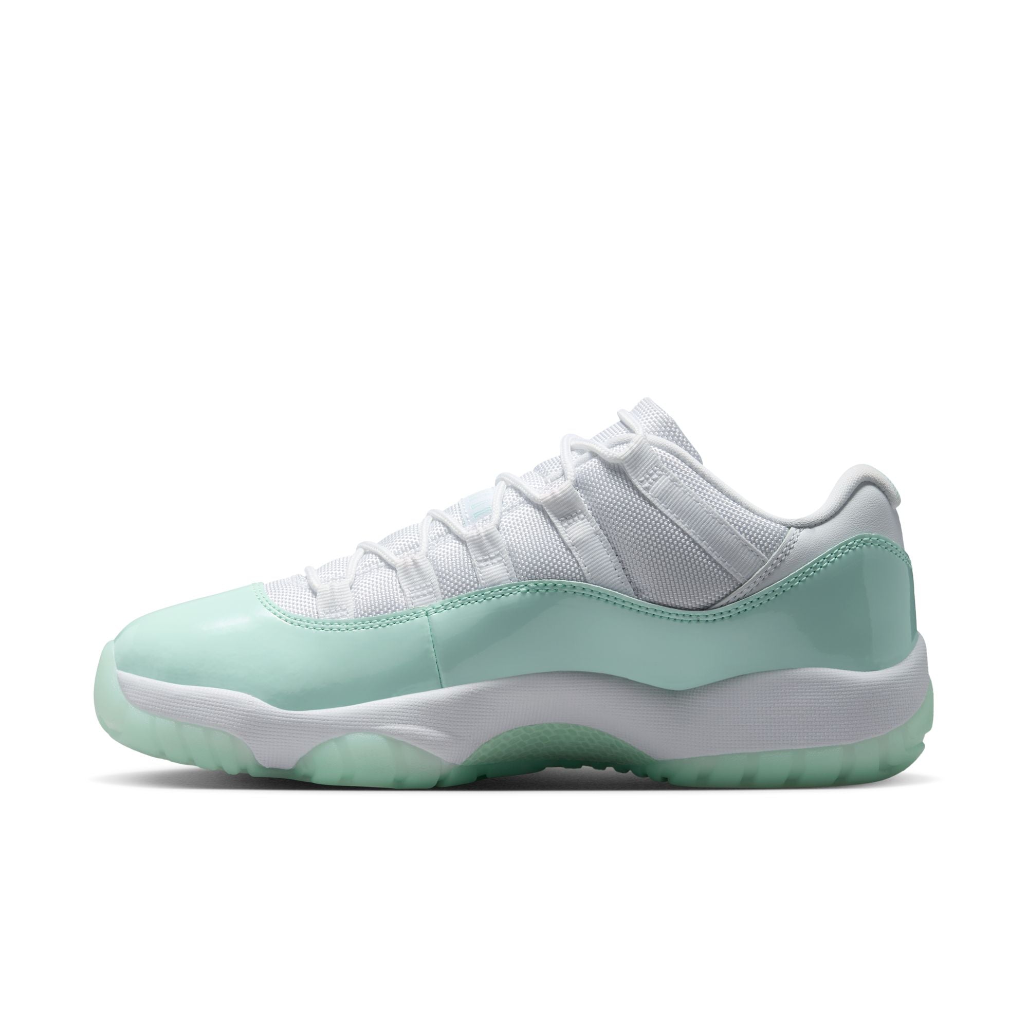Jordan 11 Retro Low Igloo