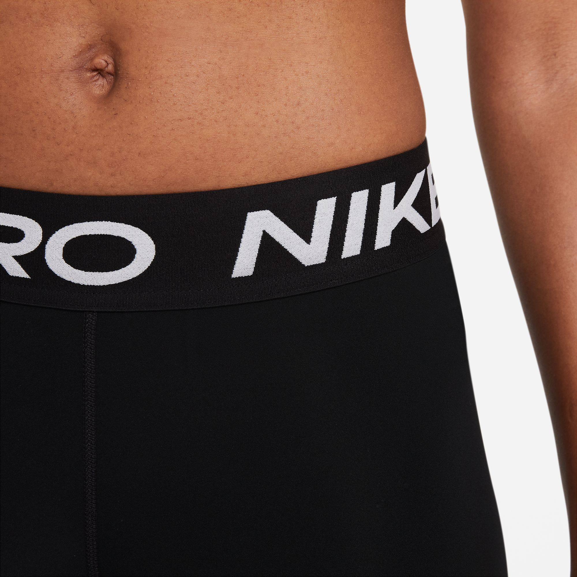 Mid-Rise Mesh-Paneled Leggings