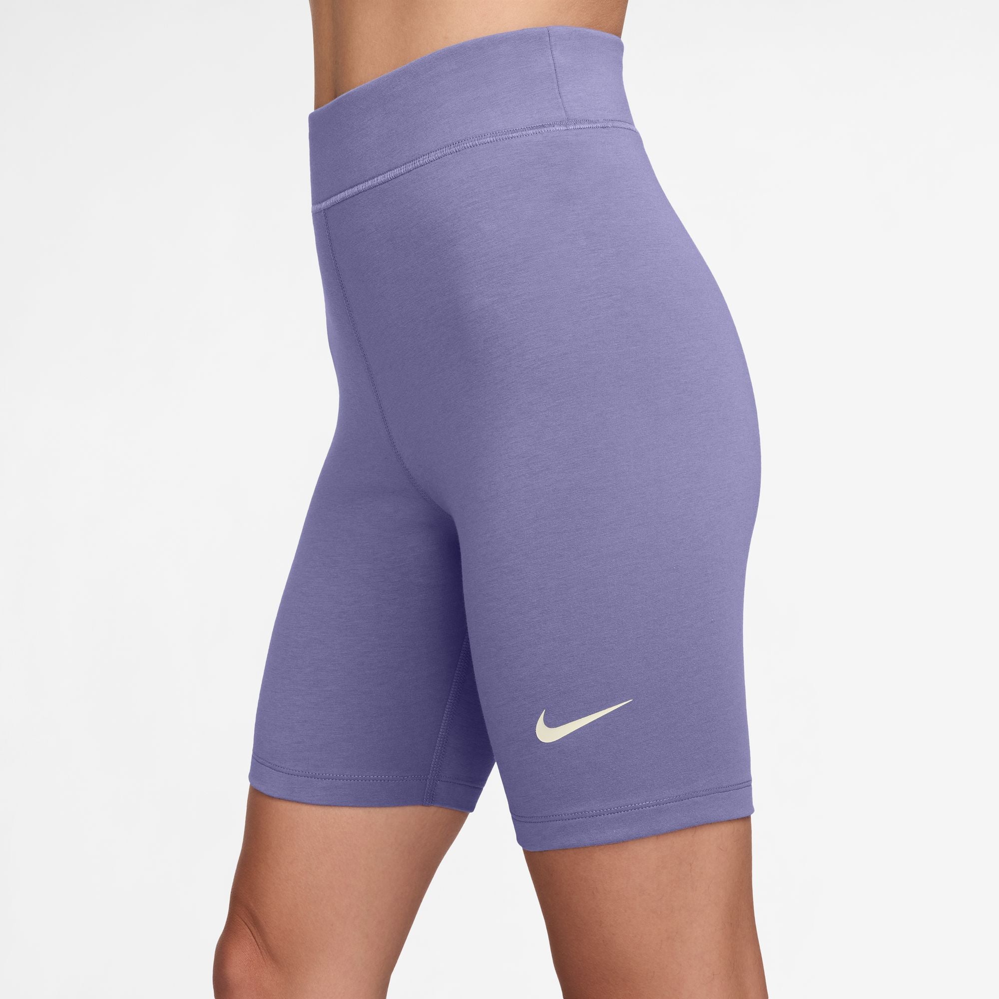 Sportswear Classic High Rise 8 Biker Shorts