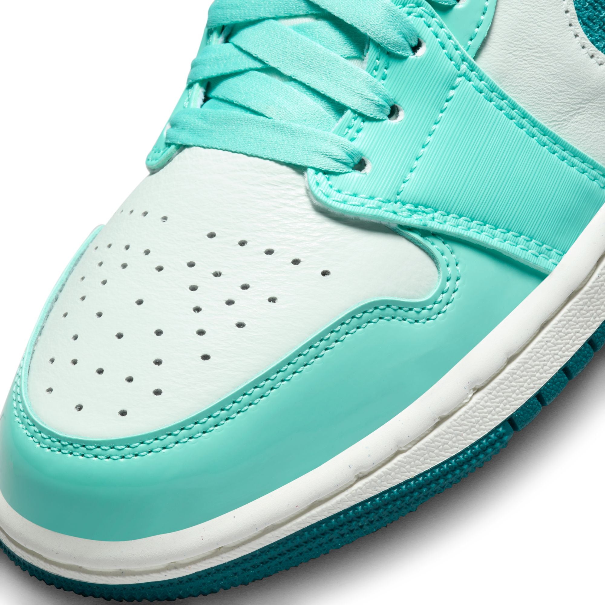 Air Jordan 1 Mid Se