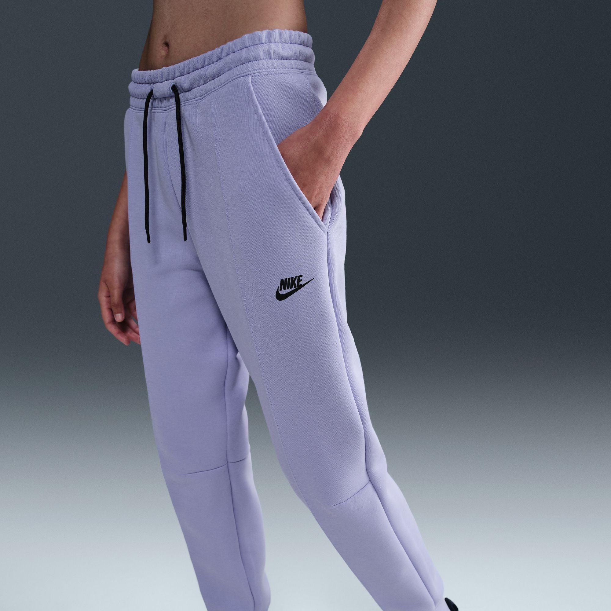 Sportswear Tech Fleece Mid-Rise Joggers