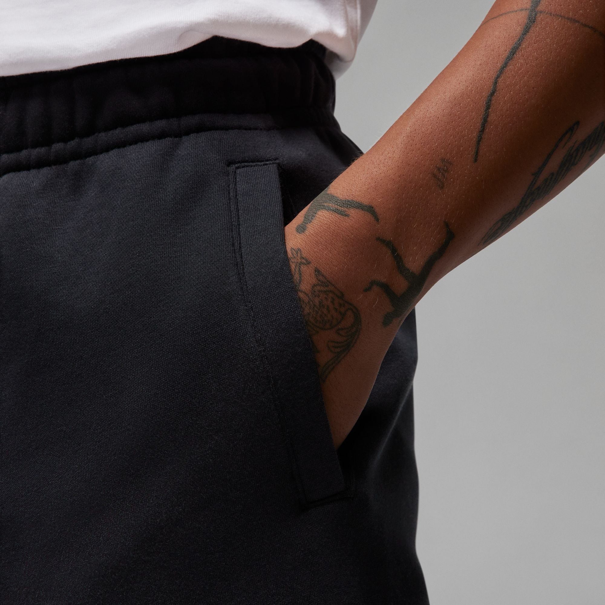 Essentials Baseline Pants