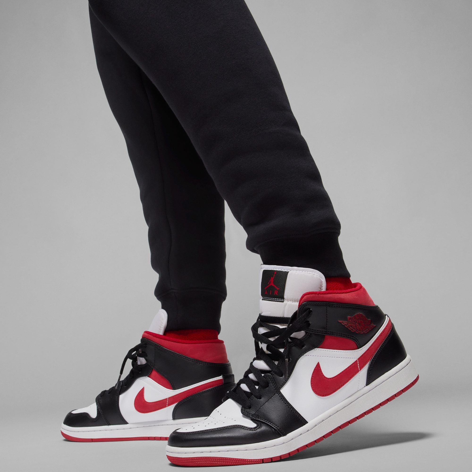 Essentials Baseline Pants