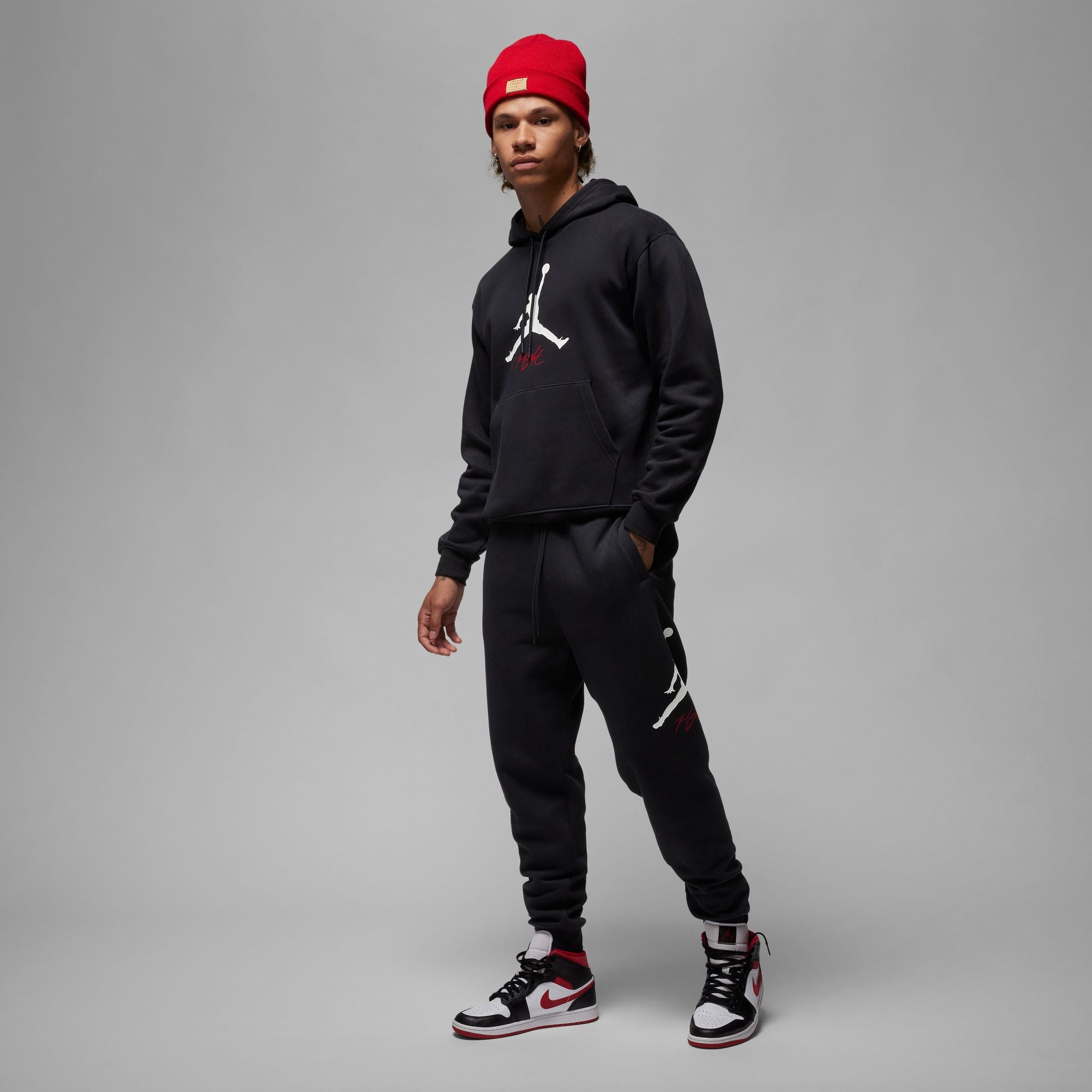 Essentials Baseline Pants