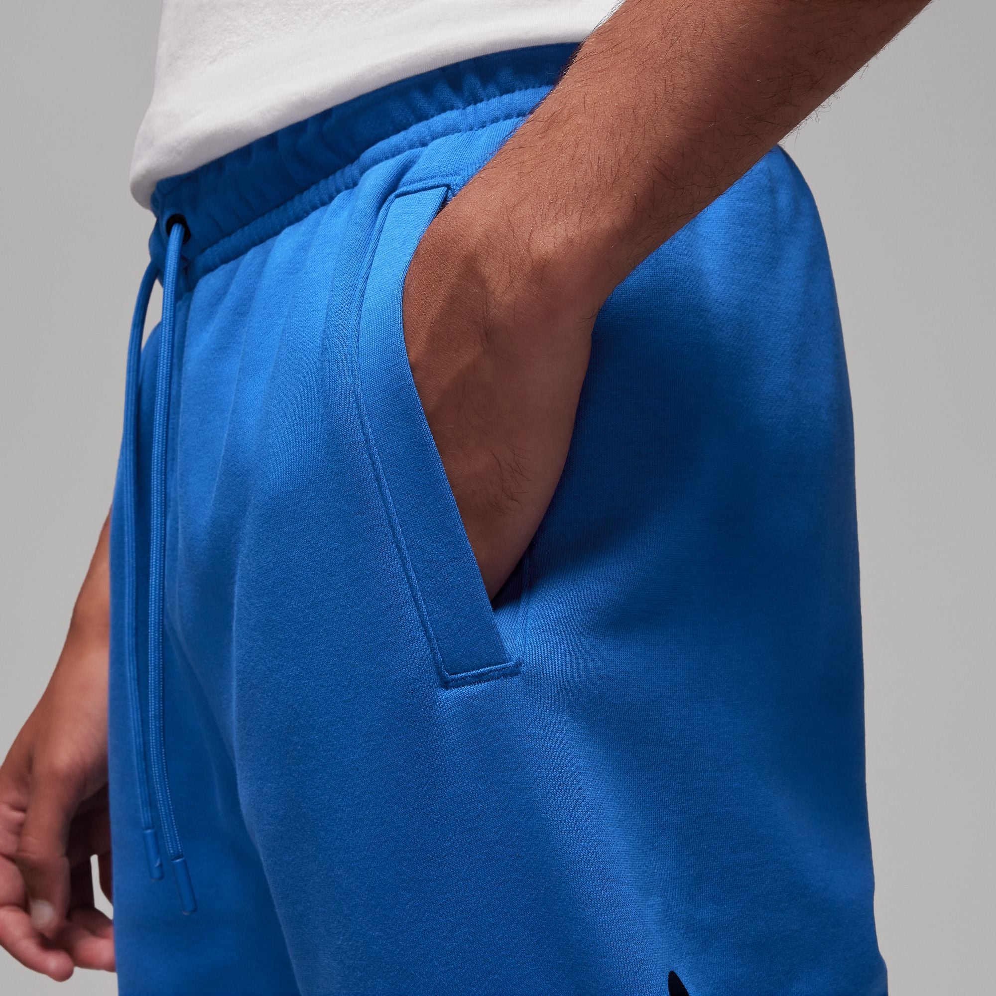 Essentials Baseline Pants