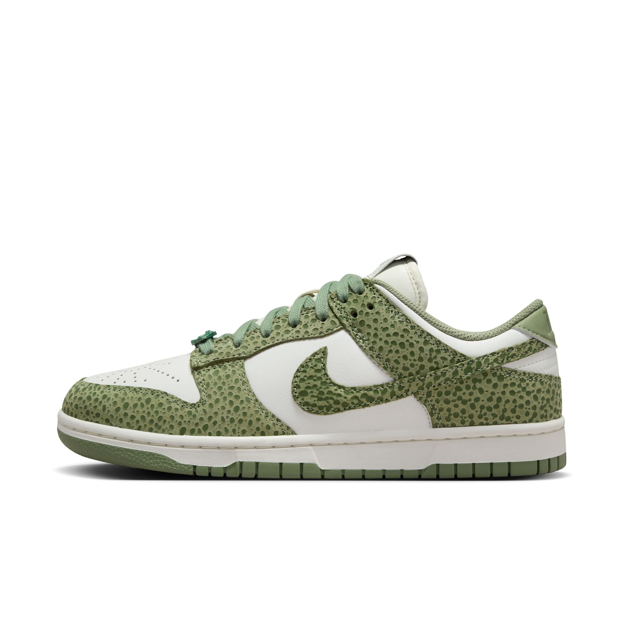 Dunk Low Safari Oil Green