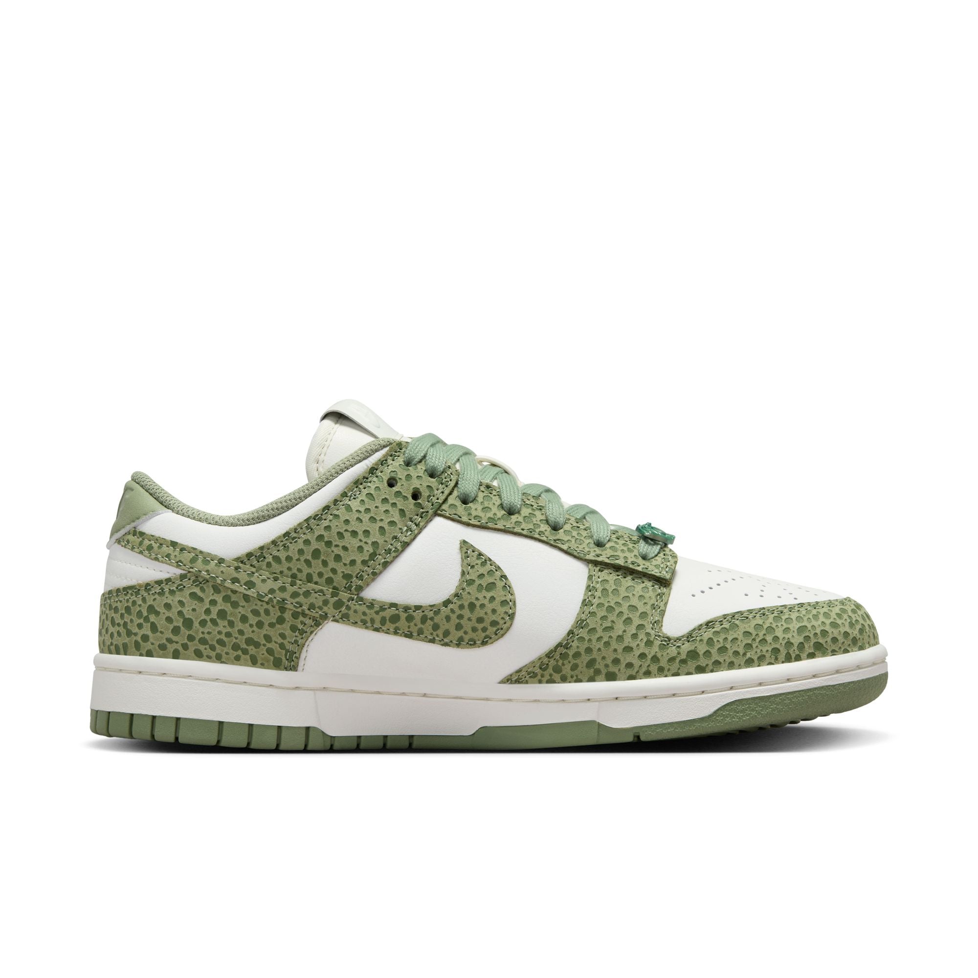 Dunk Low Safari Oil Green
