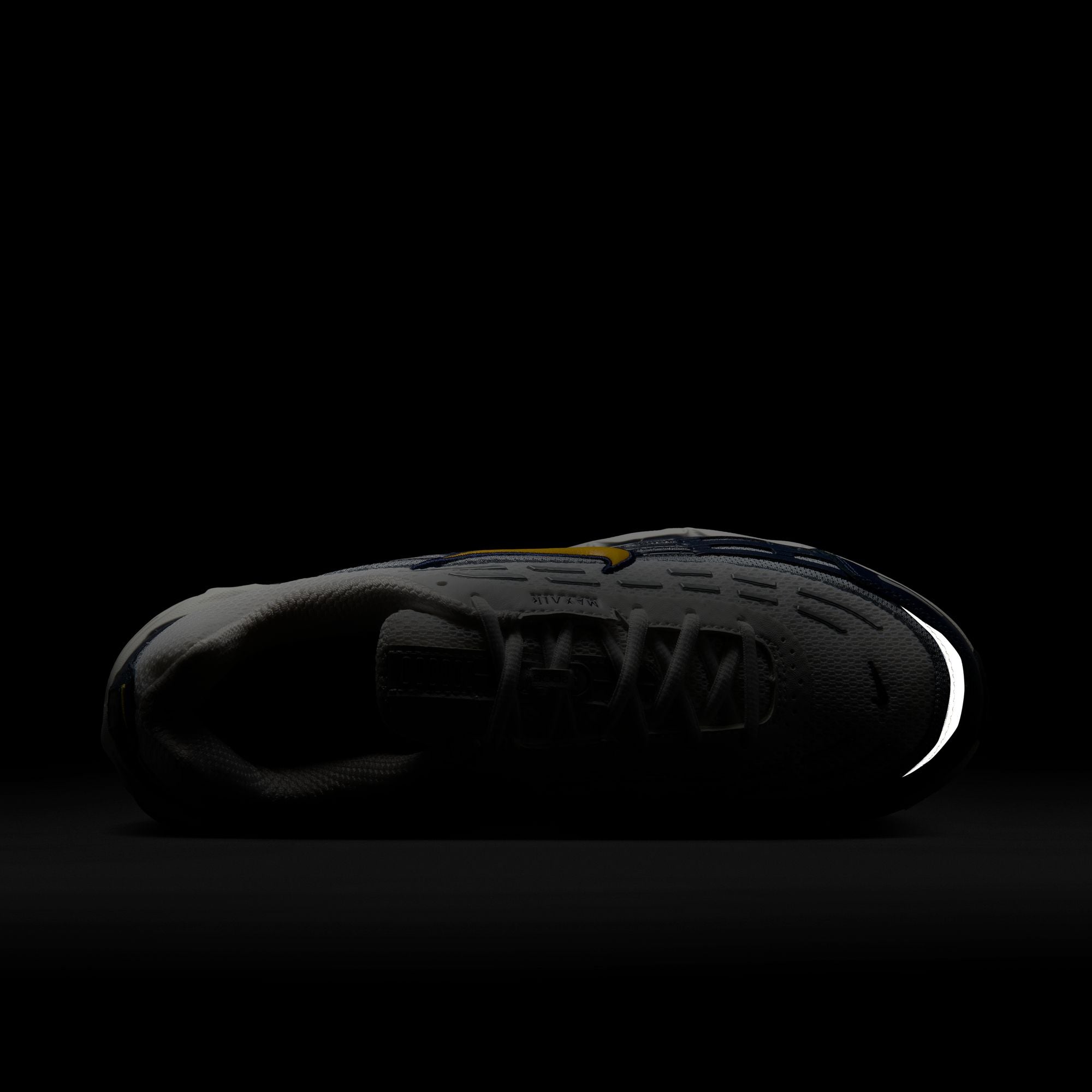 Air Max TL 2.5 Midnight Navy Varsity Maize