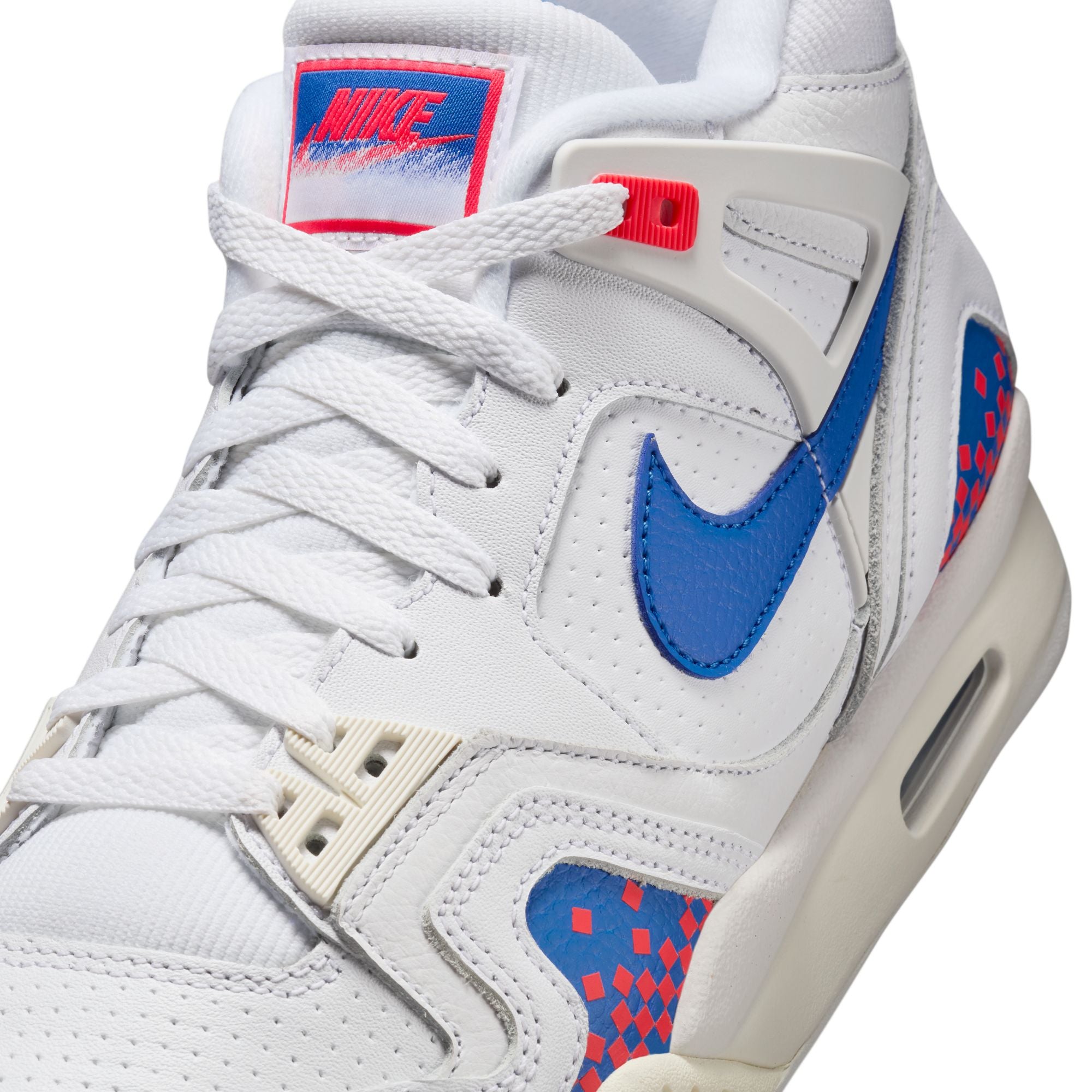 Air Tech Challenge 2 White