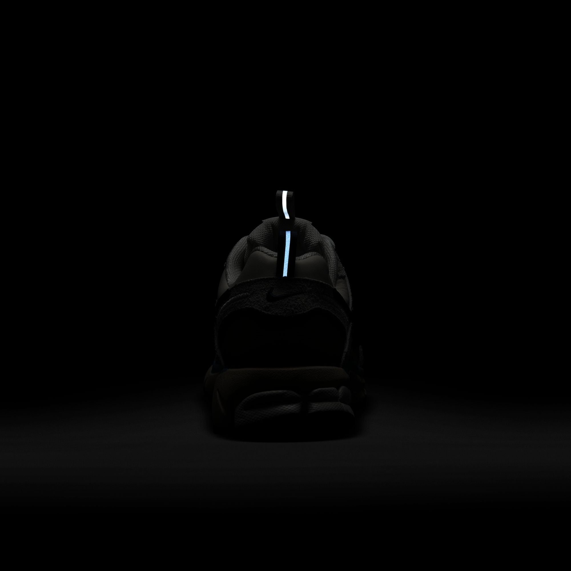 Zoom Vomero 5 Design by Japan