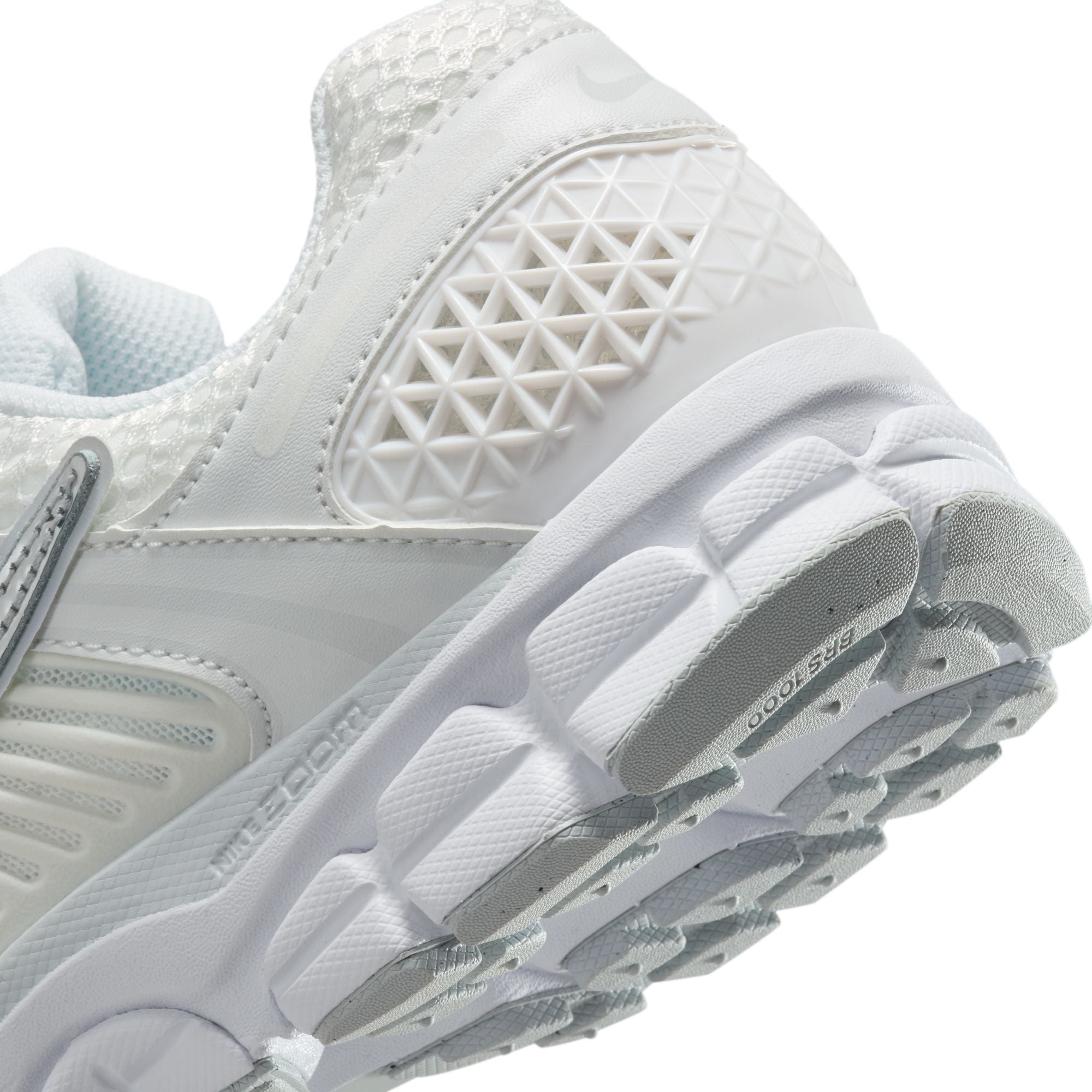 Zoom Vomero 5 Chrome Toe