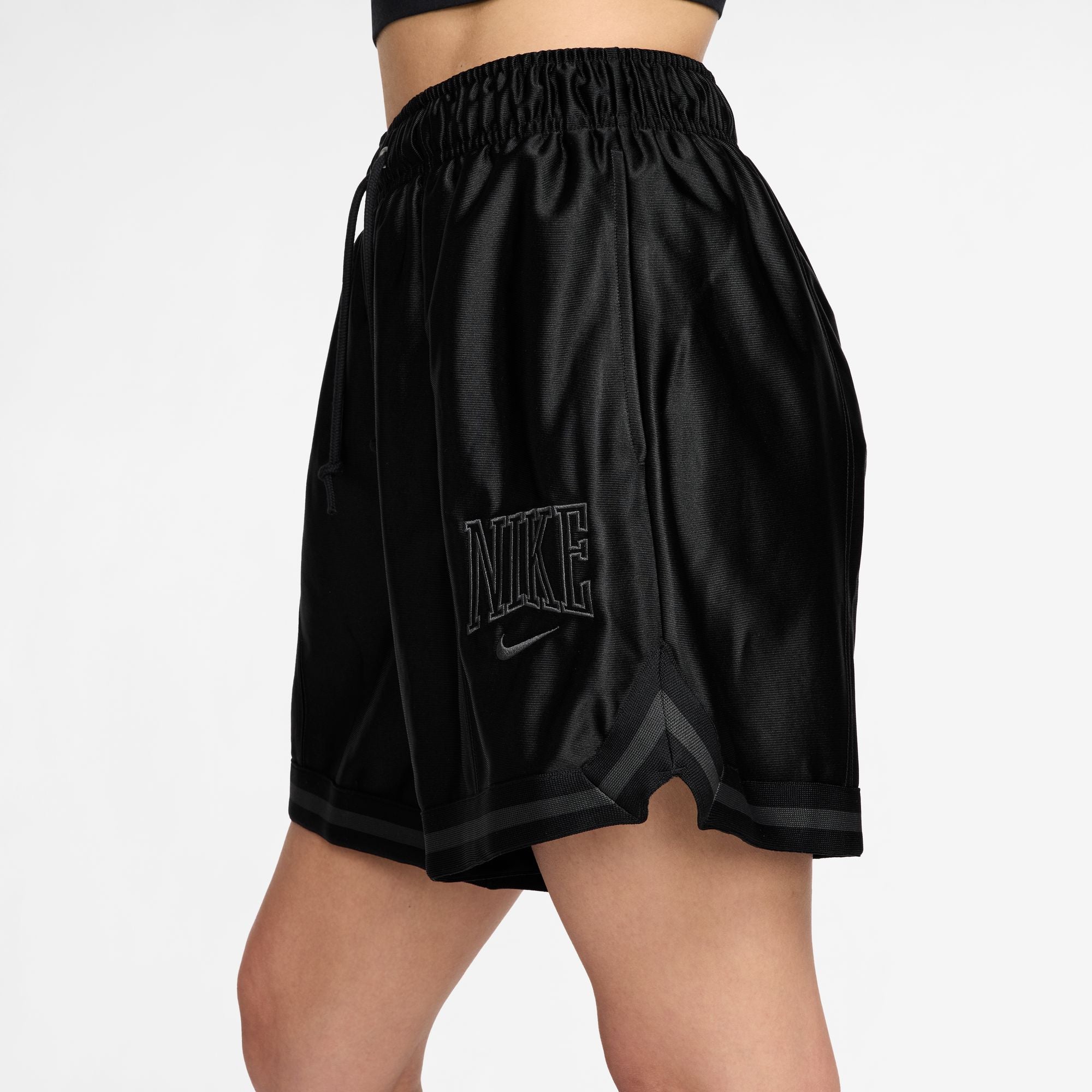 Loose Mid Rise Graphic Shorts