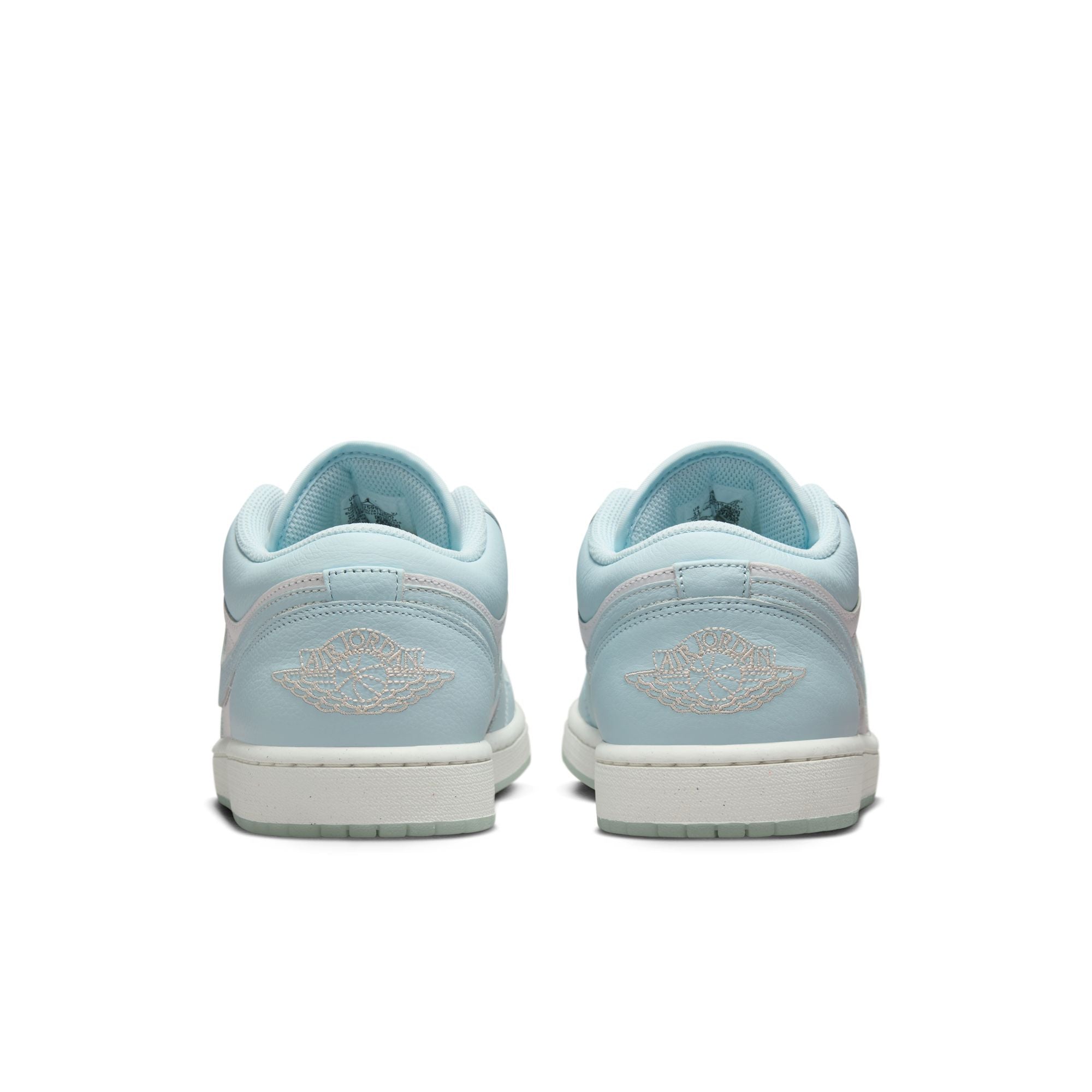 Air Jordan 1 Low captures Glacier Blue