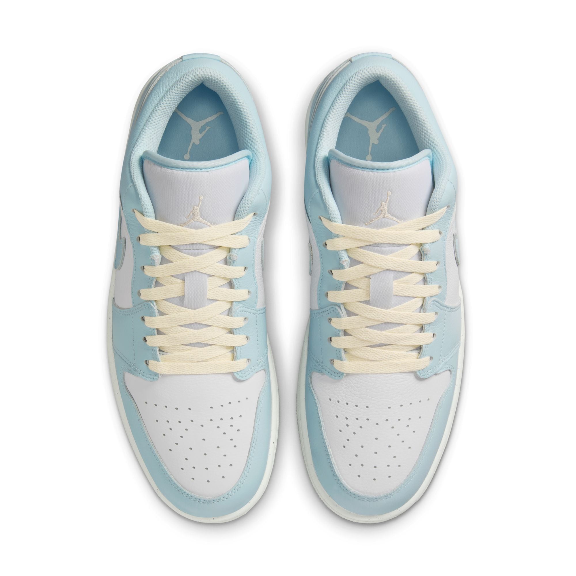 Air Jordan 1 Low captures Glacier Blue