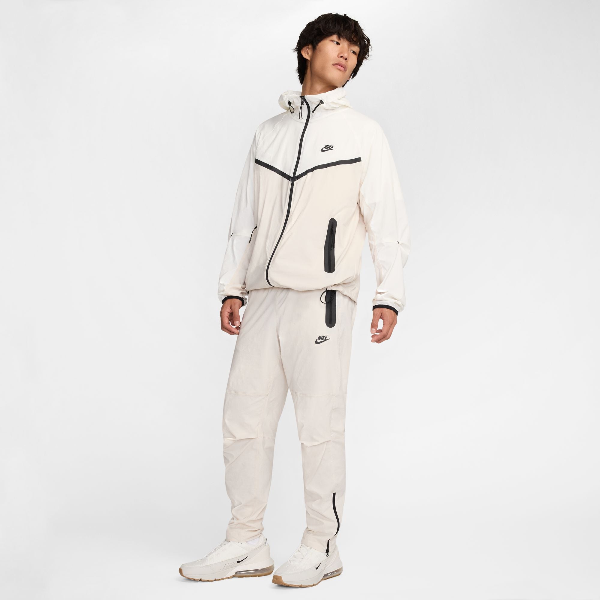 SportswearTech Woven Jacket