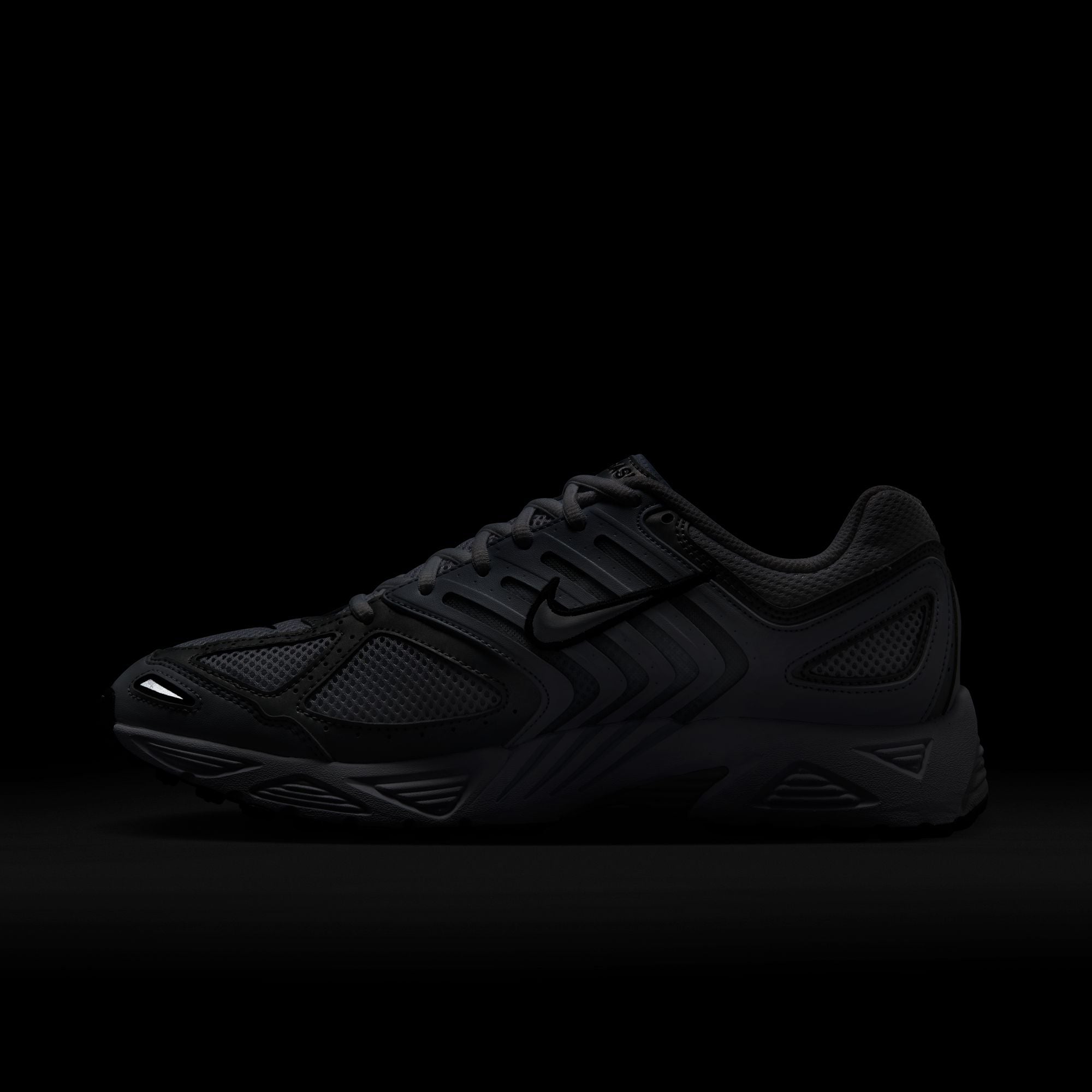 Air Pegasus 2005 Football Grey White