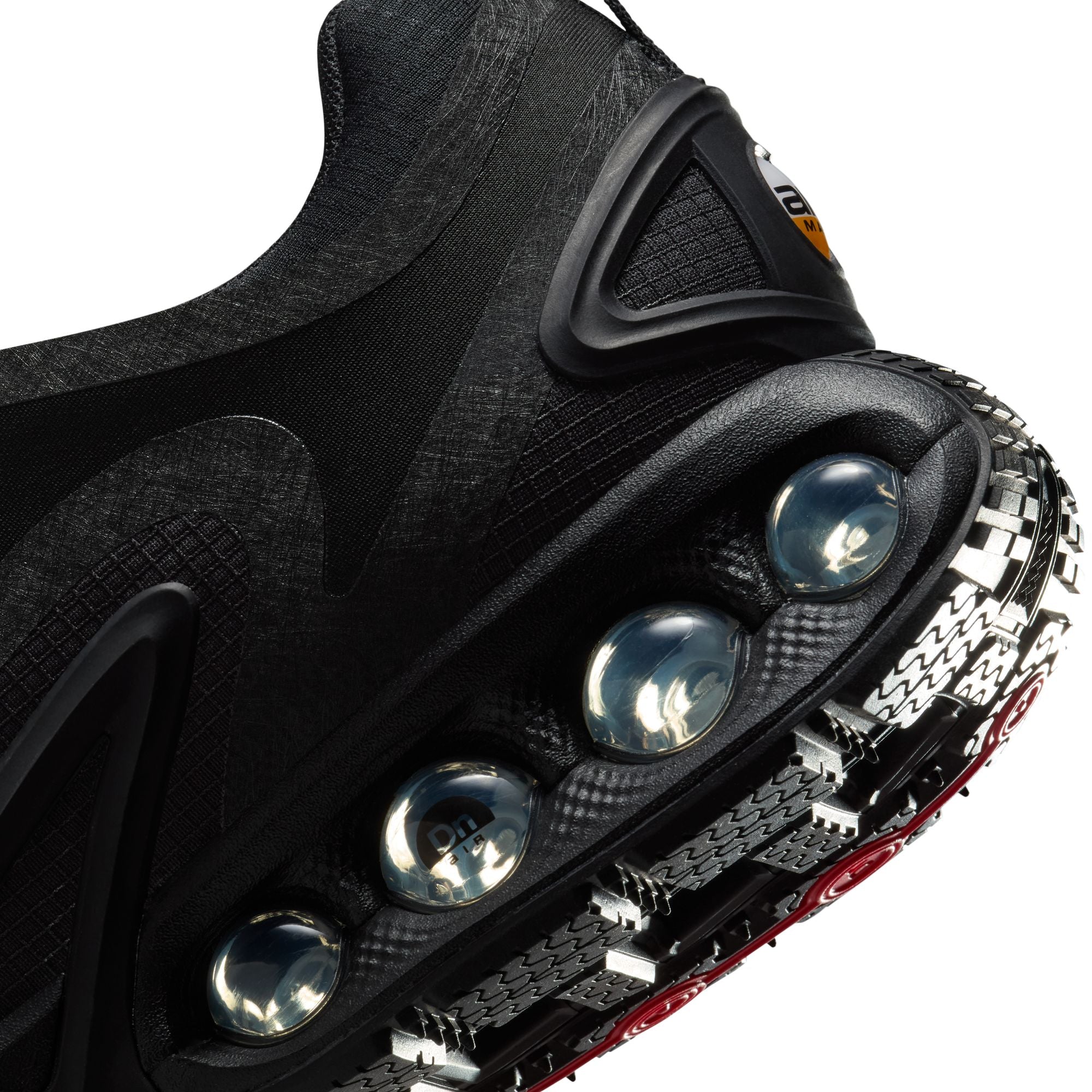 Air Max Roam Black Metallic Silver