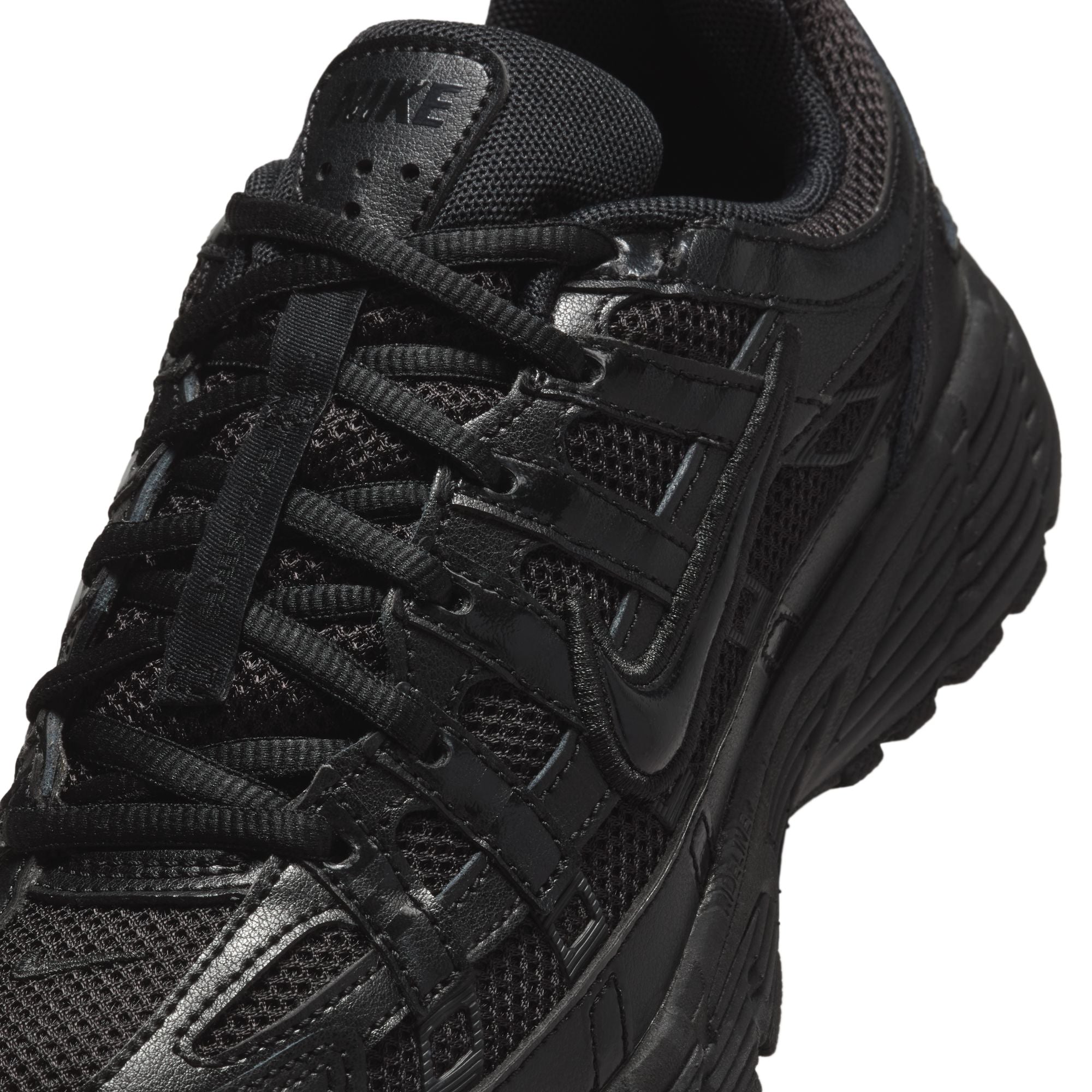 P 6000 Black 6000 GS