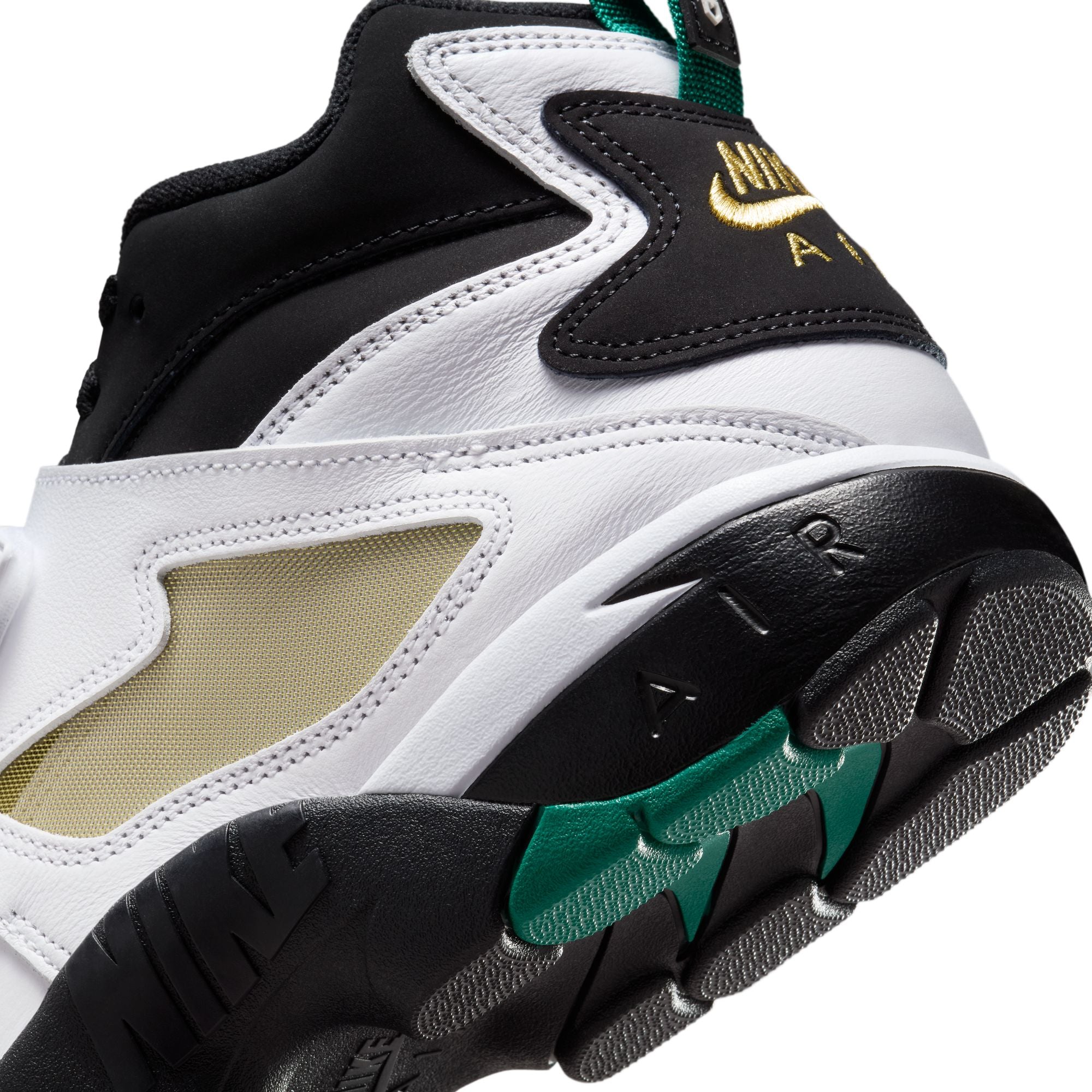 Air Diamond Turf Emerald