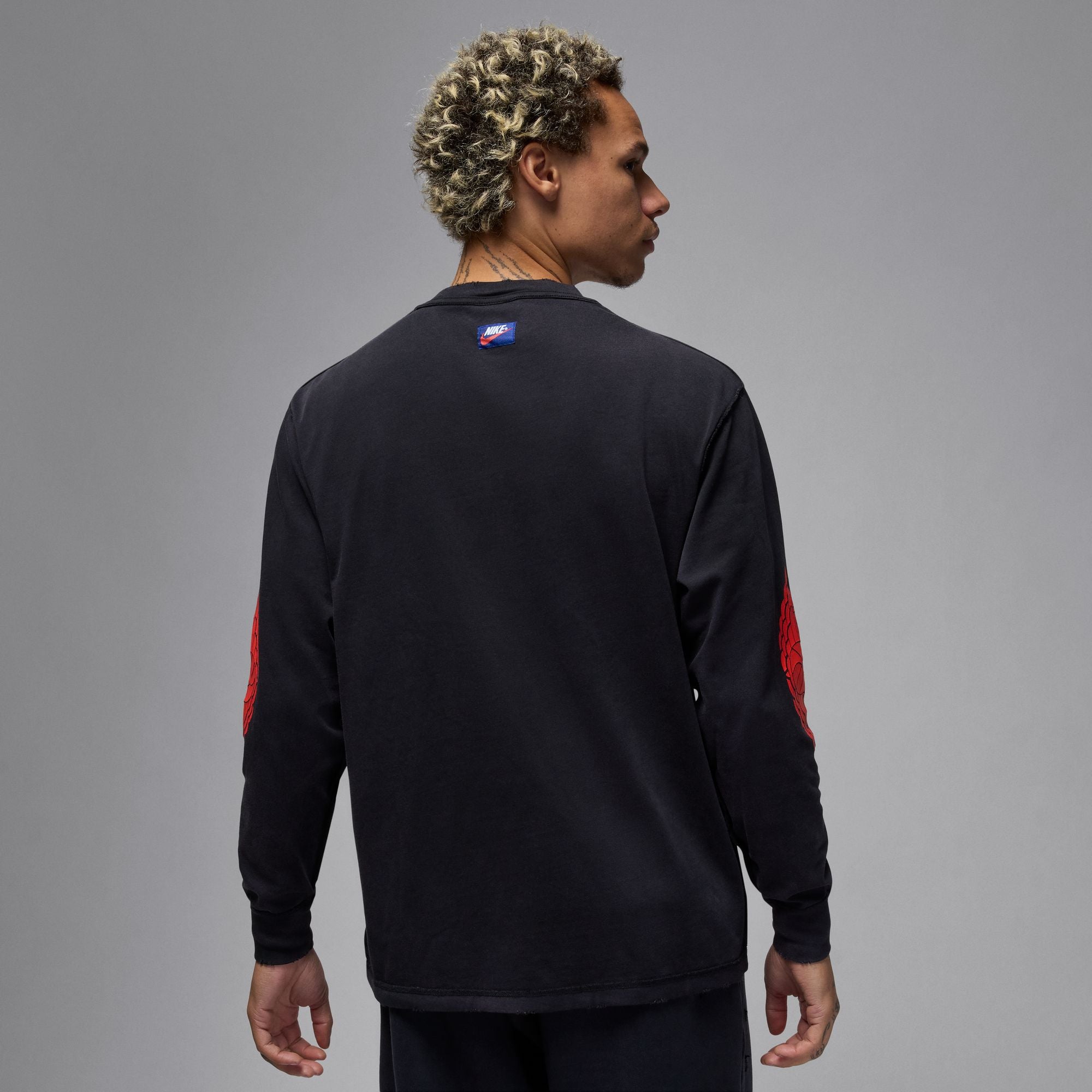 Jordan Rare Air Long-Sleeve T-Shirt
