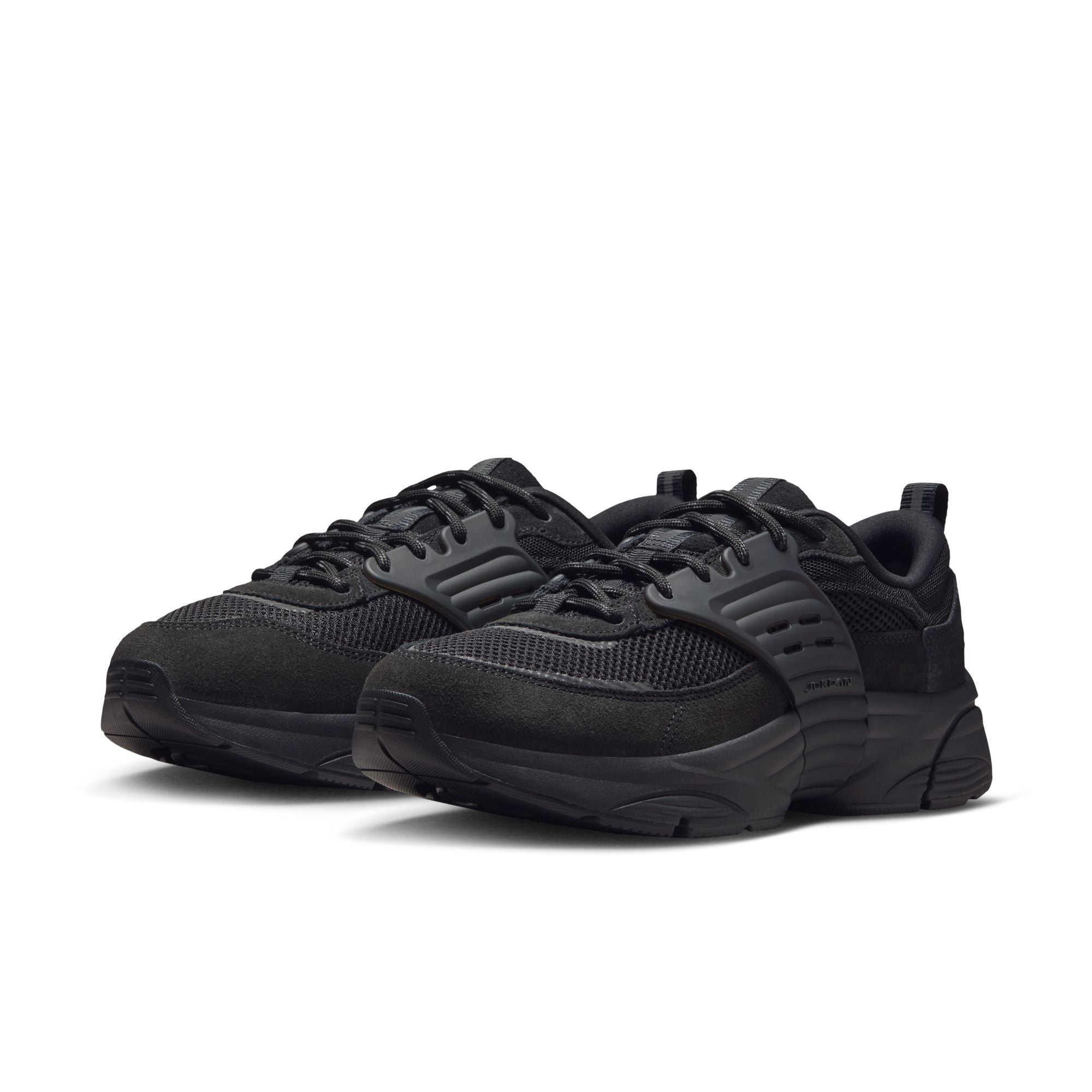 Jordan Trunner Black