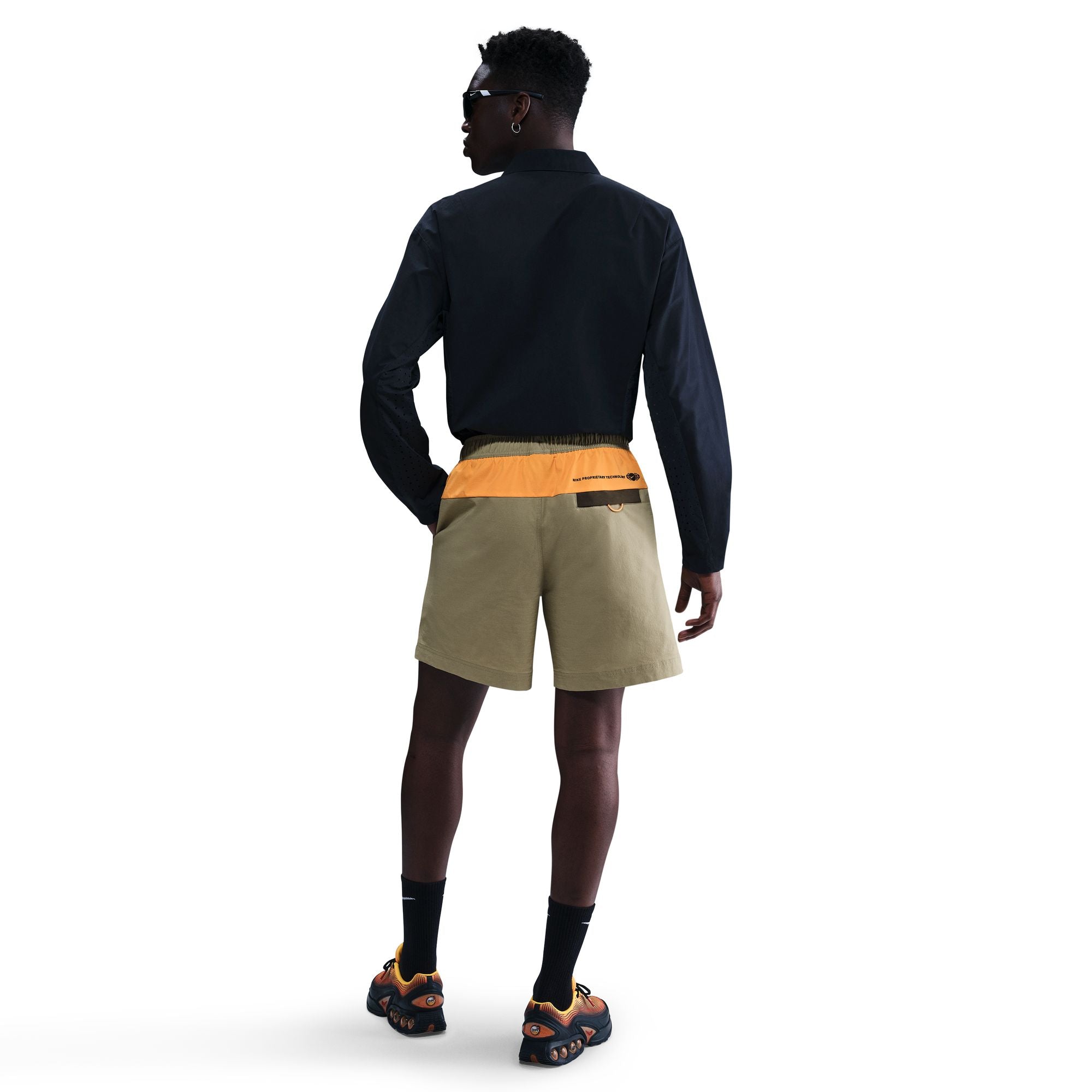 Tech Woven Shorts Brown