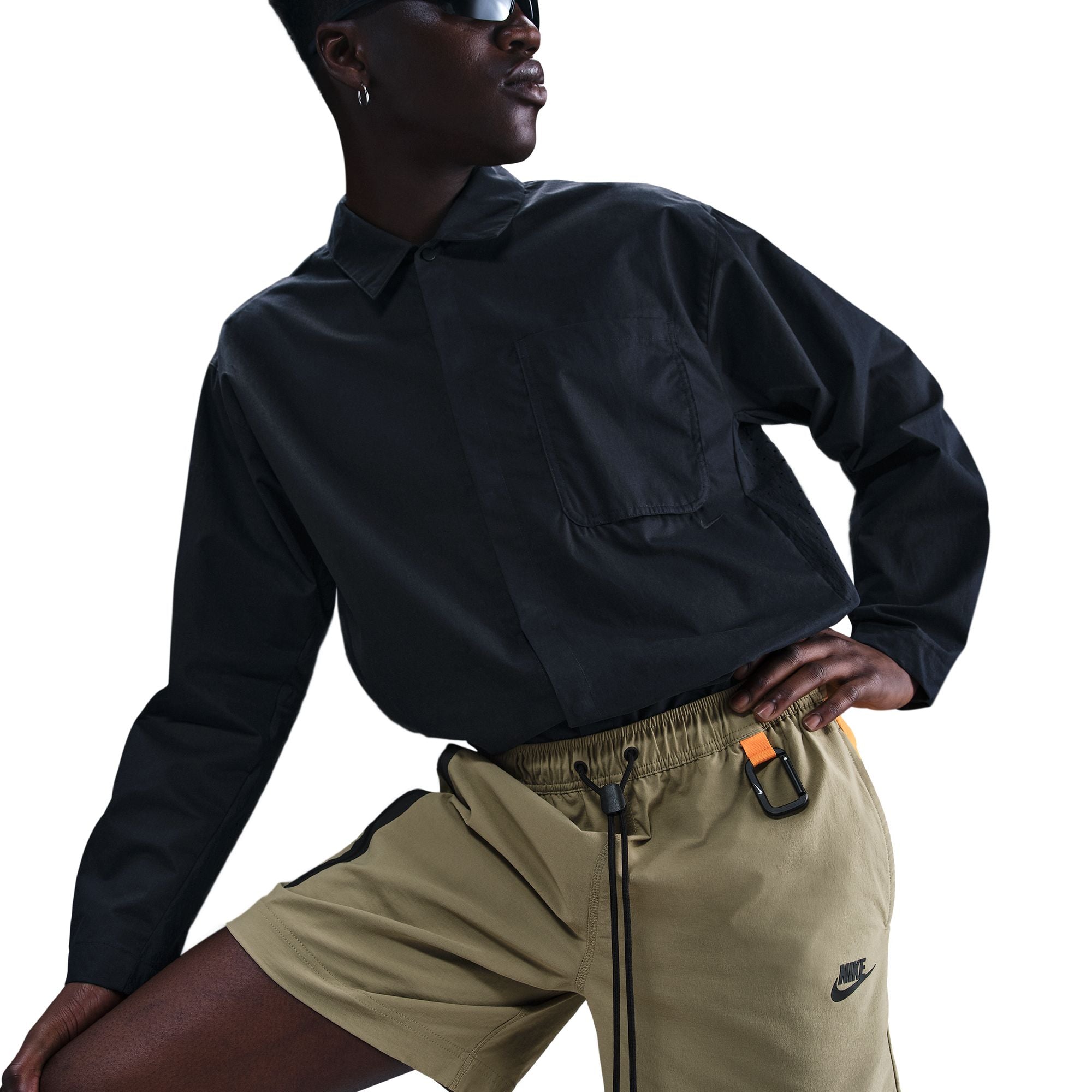 Tech Woven Shorts Brown