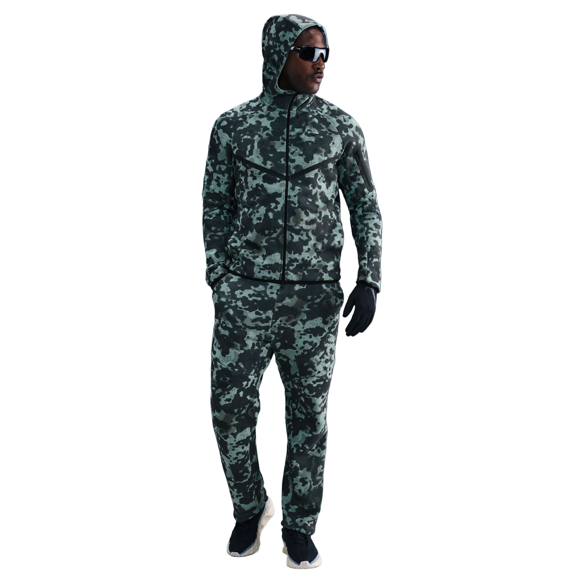 Tech Open Hem Fleece Camo Pants