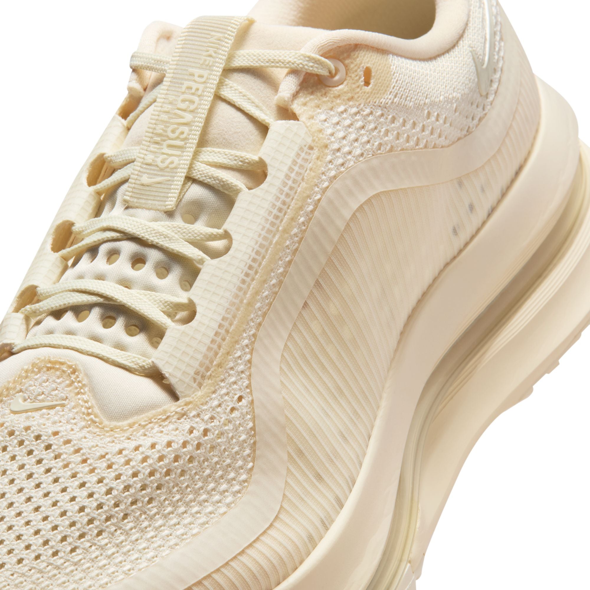 Air Zoom Pegasus Premium
Natural Mushroom