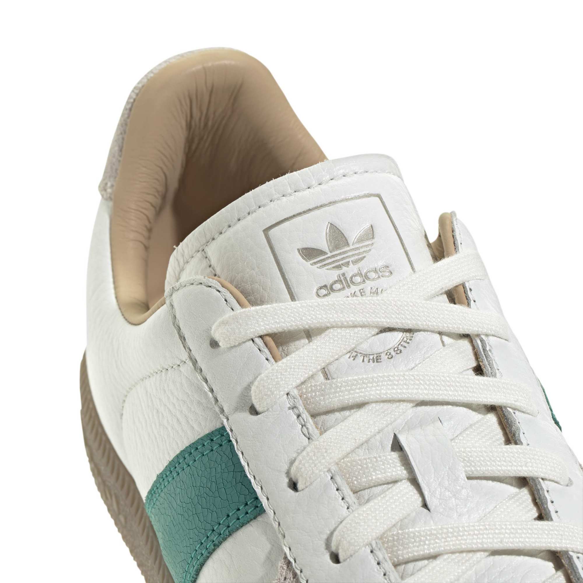 BW Army Core White Power Green