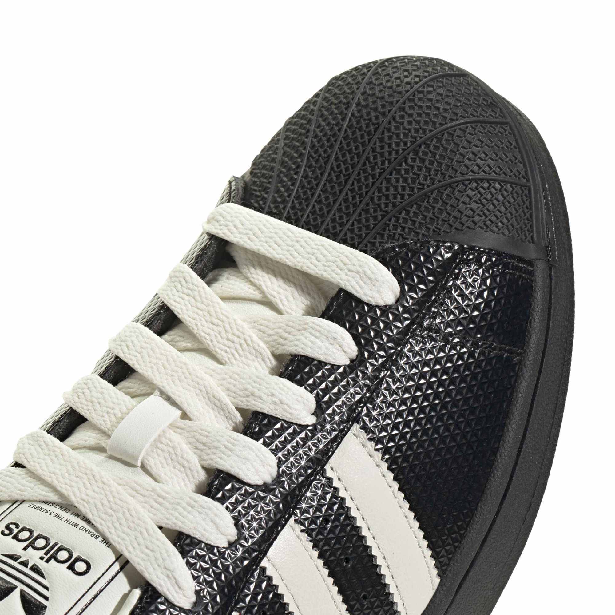 Superstar II Black Core White