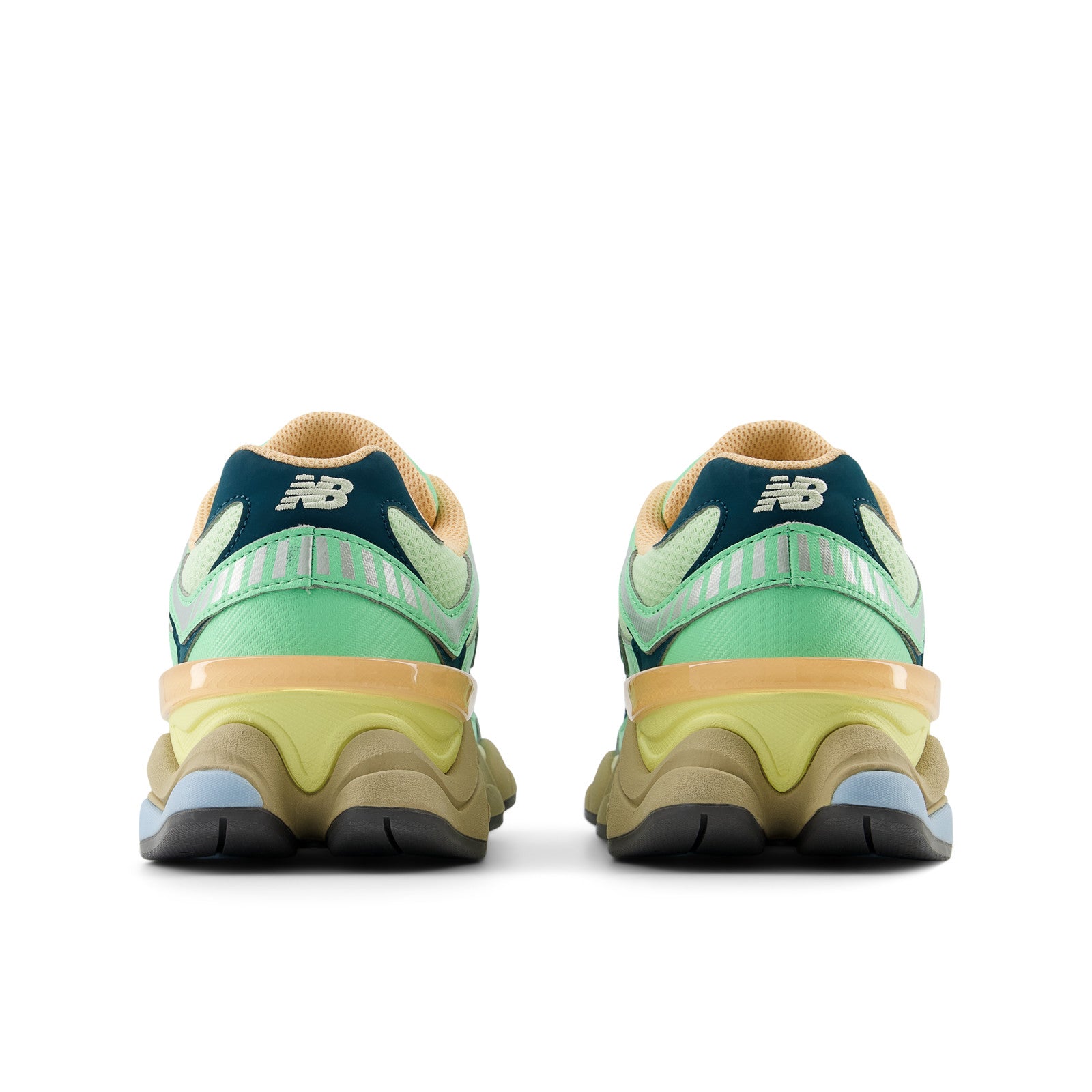 9060 Sweetgrass Deep Ocean