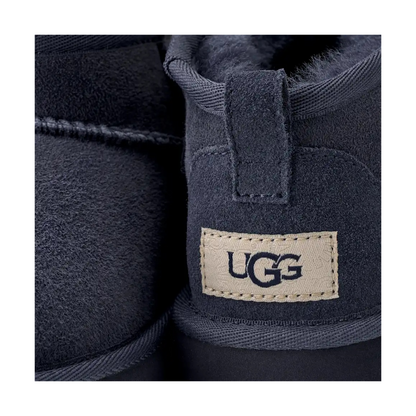 Classic Ultra Mini Navy PS