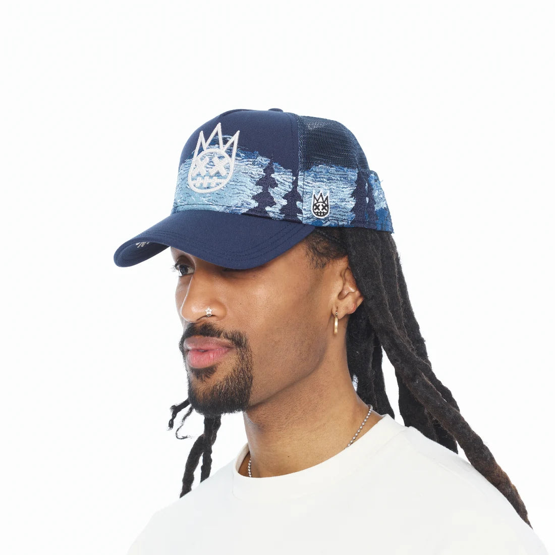 MESH BACK CURVED VISOR COMMUNITY TRUCKER HAT-Navy