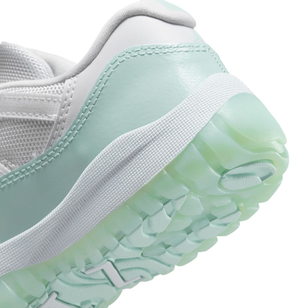 Jordan 11 Retro Low Igloo PS