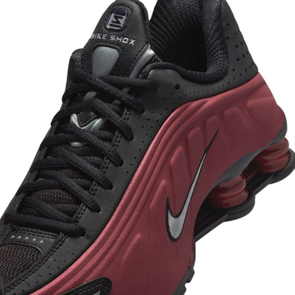 Shox R4