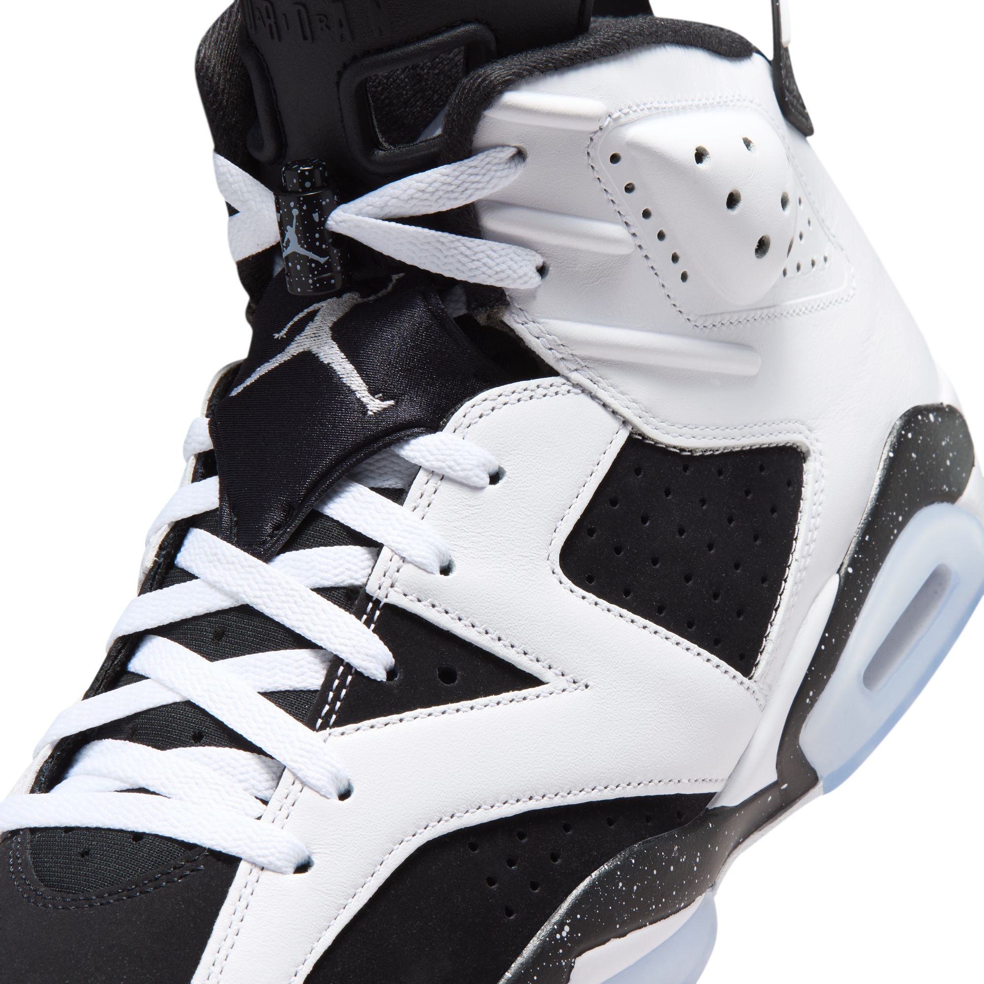 Air Jordan 6 Retro Oreo