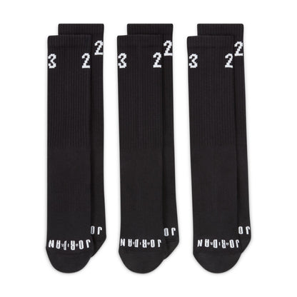 Essential Crew Socks