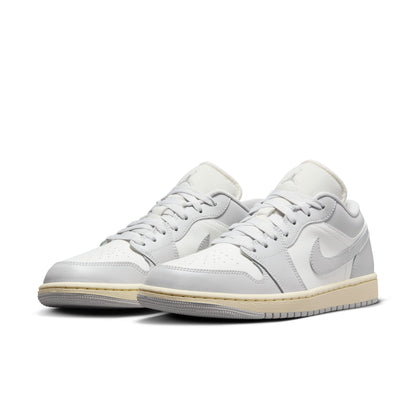 Air Jordan 1 Low White