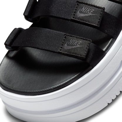 DH0224-001-Women Icon Classic Sandals