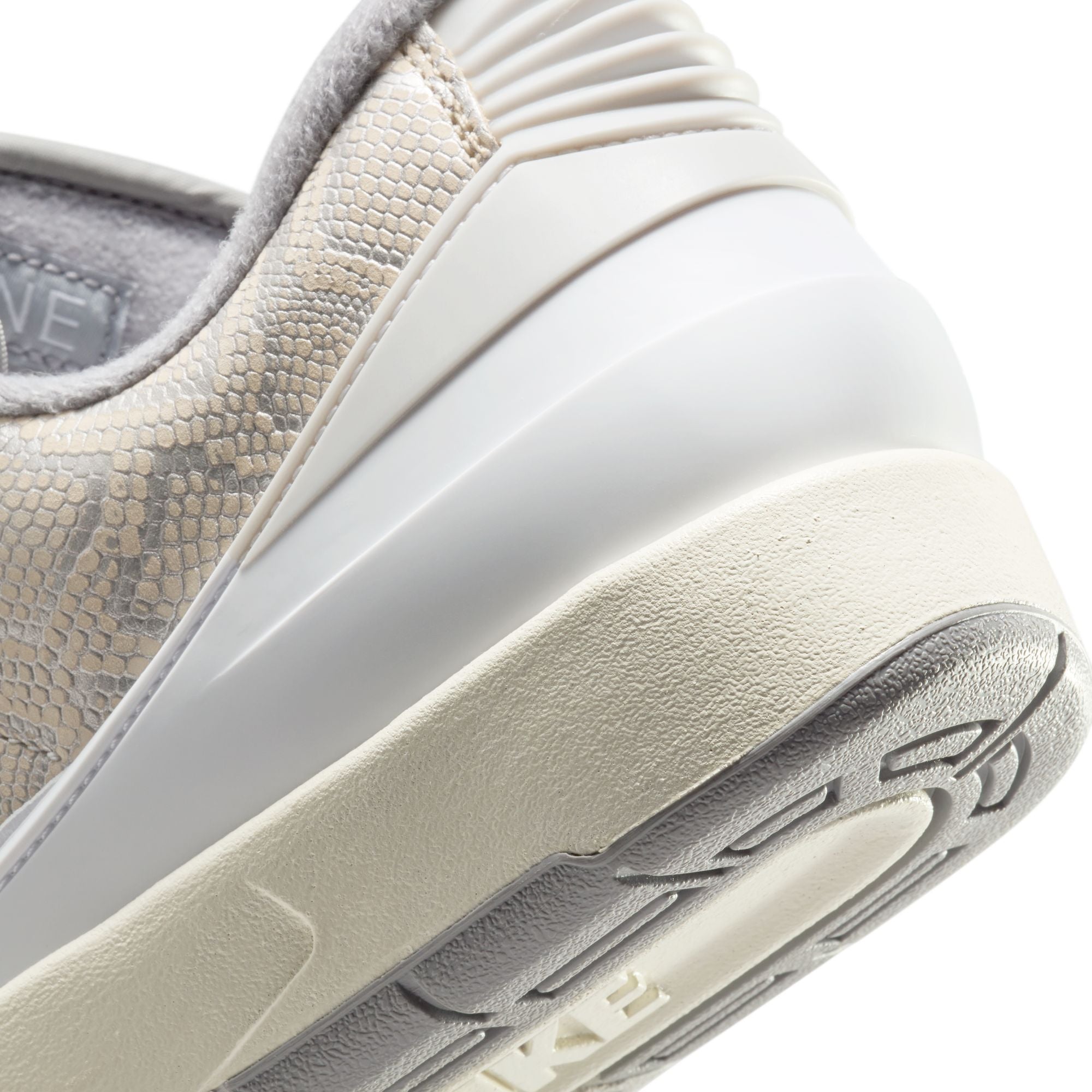 Air Jordan 2 Retro Low Python