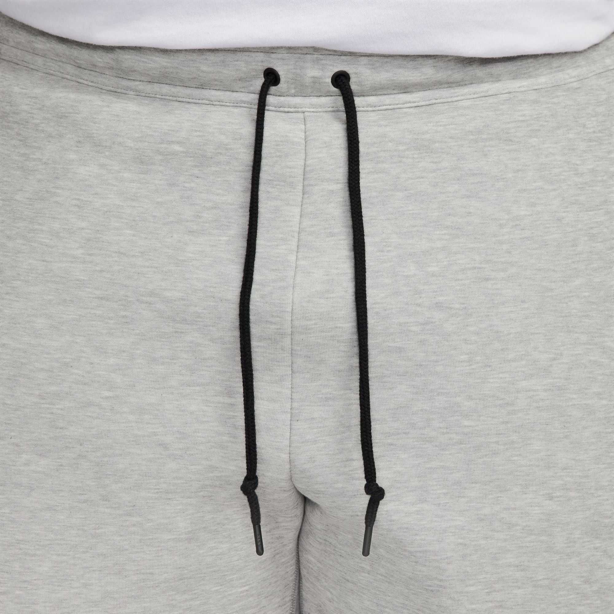 NIKE-NSW TECH FLEECE SHORTS-FB8171-063