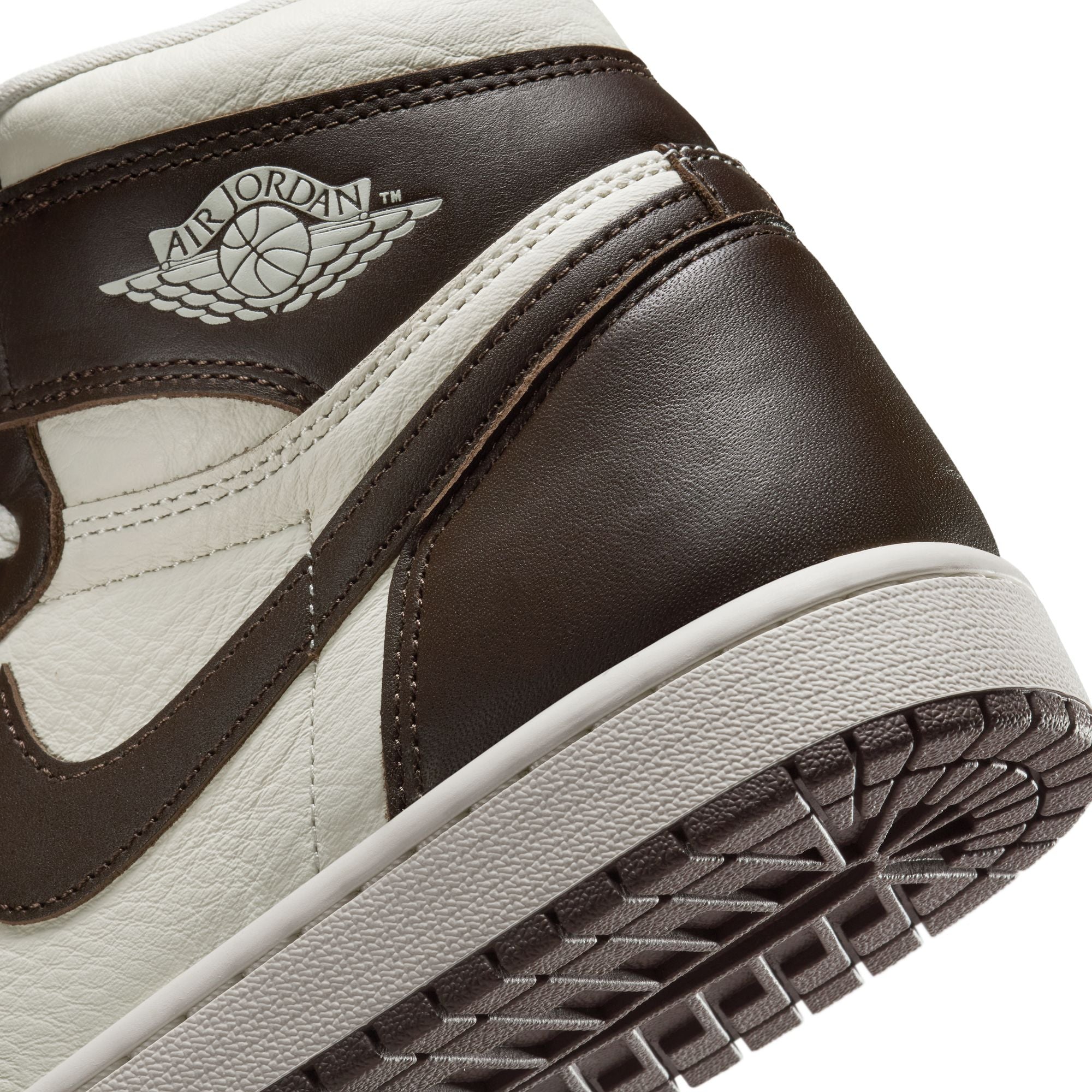 Air Jordan 1 High Baroque Brown