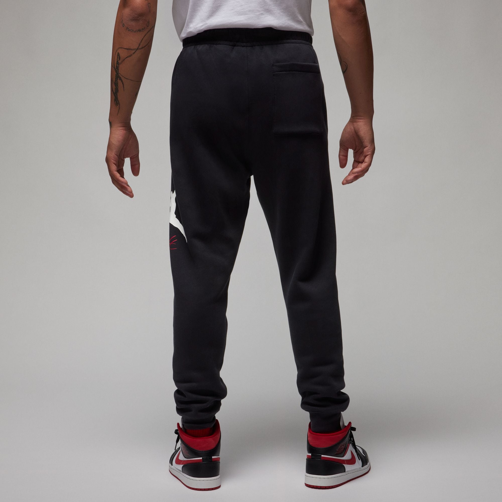 Essentials Baseline Pants