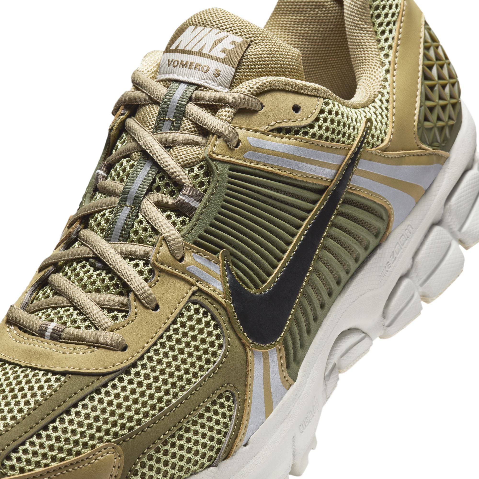 Zoom Vomero 5 Neutral Olive