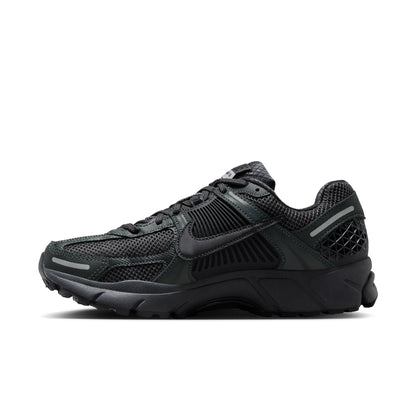 Zoom Vomero 5 Black & Green