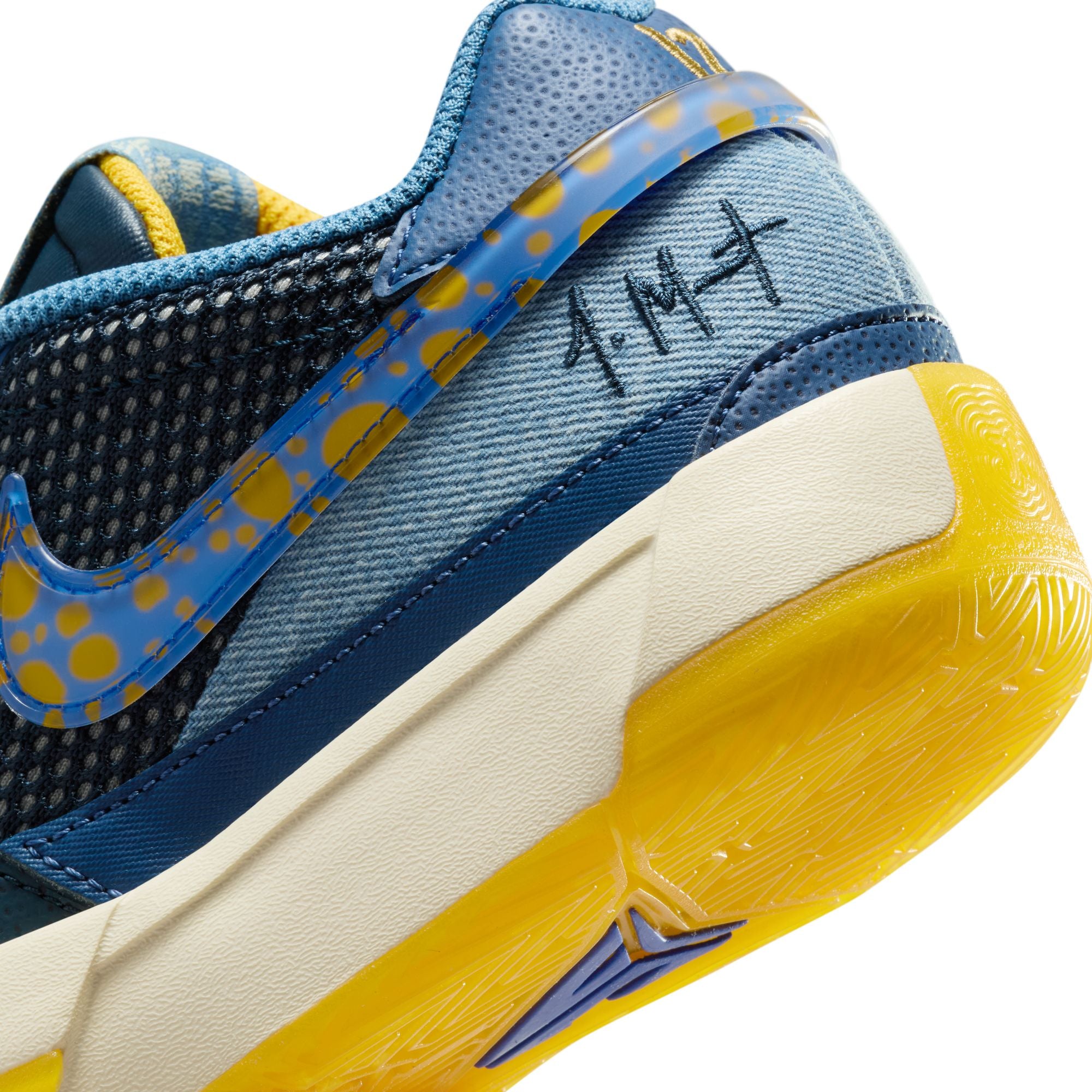 Ja 1 Boasts Striking Blue Tones GS