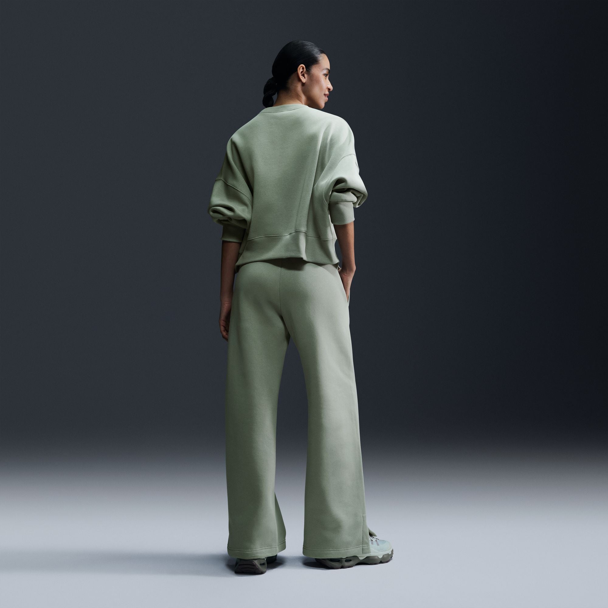 Sportswear Phoenix Fleece Wide-Leg Logo Pants